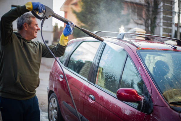 Why Choose Our Certified Pressure Washing Experts for Your Project Needs in Dunthorpe, OR?